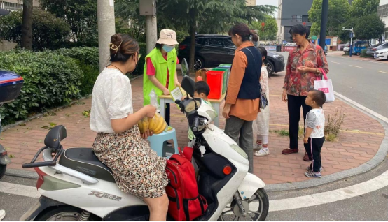 華展貓先生，智能垃圾房，生活垃圾分類收集點，設(shè)備生產(chǎn)廠家