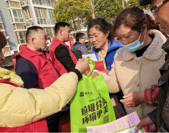 垃圾分類項目運營，垃圾分類定時定點投放，貓先生垃圾分類