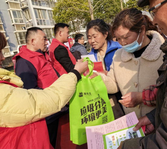 貓先生，垃圾分類示范小區(qū)建設(shè)，智能垃圾房廠家
