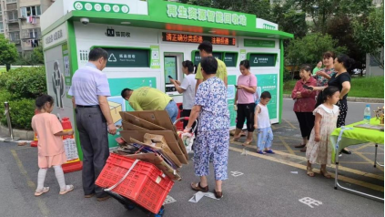貓先生智能垃圾分類，垃圾分類房生產(chǎn)廠家，廢品回收站價格